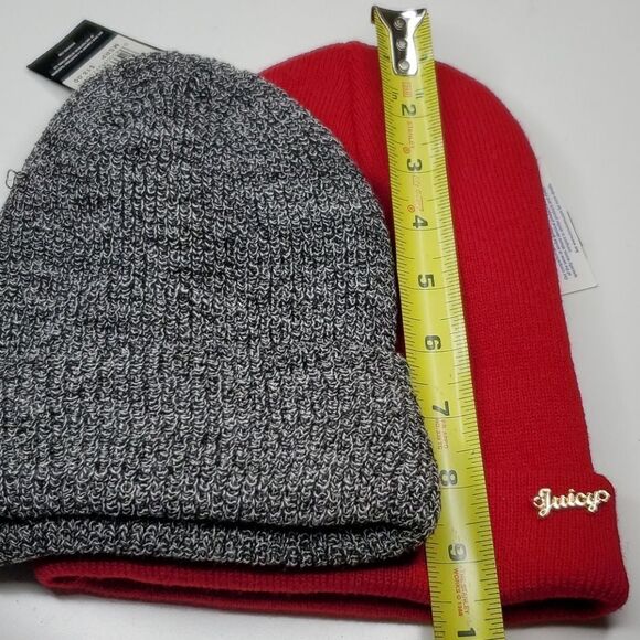 NEW JUICY COUTURE + DVS 2 KNIT BEANIE SNOW HATS NWT - Picture 9 of 9
